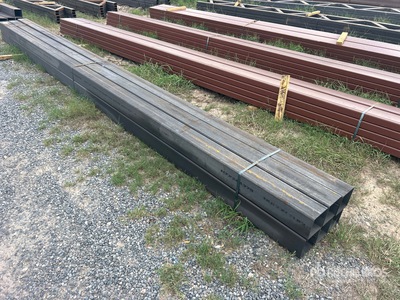 Quantity of (6) 6 in x 6 in x 20 ft Square Tubing その他 - 店舗 & 倉庫 (Unused)