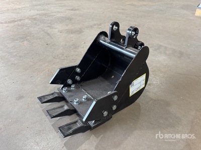 10 in Digging Excavator Bucket