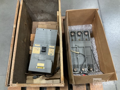 (2) SPD Electrical Systems Actron LF40A Circuit Breakers