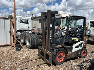2024 Bobcat D25S-9 4600 lb Pneumatic Tire Forklift (Inoperable)