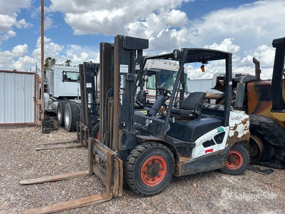 2024 Bobcat D35S-9 7100 lb Pneumatic Tire Forklift (Inoperable)