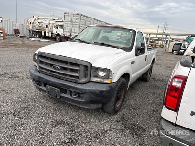 2003 Ford F-250 XL 4x2 Pickup