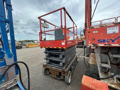 Skyjack SJIII4740 Electric Scissor Lift