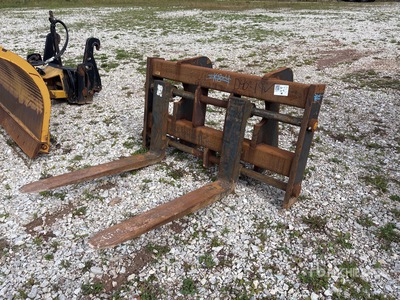 68 in Q/C Wheel Loader Forks