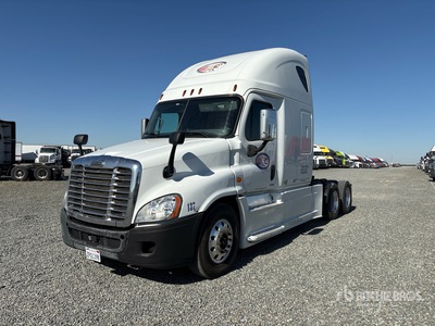 2016 Freightliner Cascadia 125 6x4 T/A Sleeper Truck Tractor