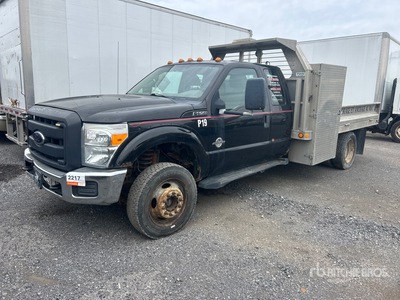 2012 Ford F-550 4x4 Extended Cab Table Top Truck (Inoperable)