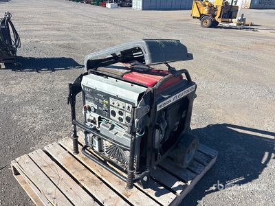 Honda EU7000IS Generator Set