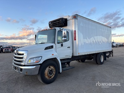 2013 Hino 268 4x2 Van Truck