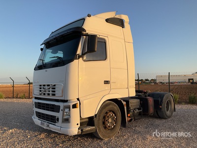 2003 Volvo FH12 4x2 Ciągnik siodłowy T/A z kabiną sypialną