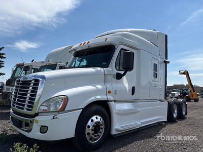 2014 Freightliner Cascadia 125 6x4 T/A Sleeper Truck Tractor (Inoperable)