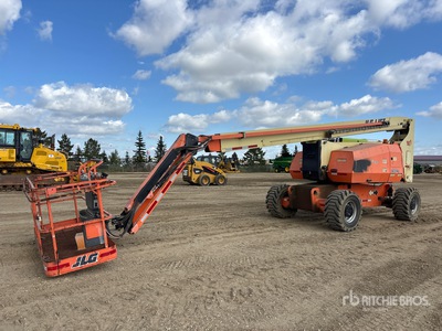 2013 JLG 800 AJ 4WD Diesel ブームリフト