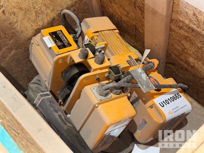 Harrington SMR010L Material Hoist