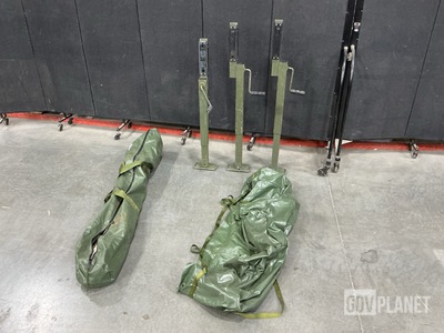(17) Vehicle Support Stands