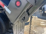 Configuration with Tailgate Latch