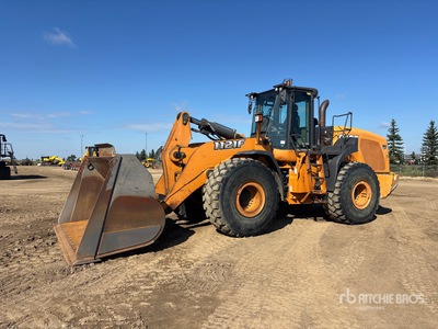 2014 Case 1121F جرافة