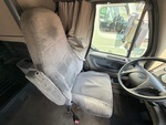 Cab with Seats/armrests