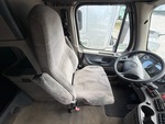 Cab with Seats/armrests