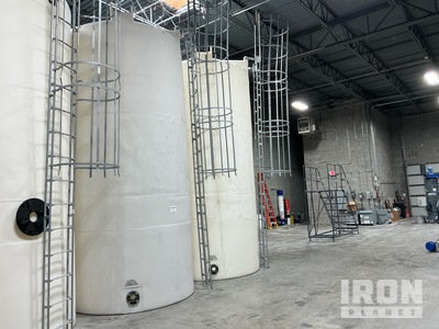 4900gal. HDPE Vertical Storage Container. polyurethane. Storage Container (Unused)