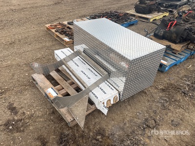 48 in x 24 in Aluminum Storage Box