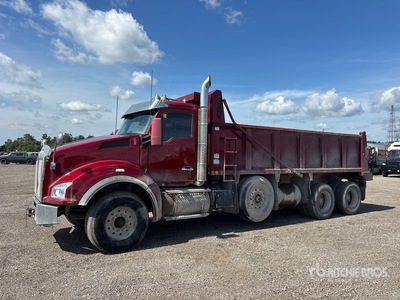 2017 Kenworth T880 8x4 Wywrotka Tri/A