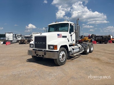 2004 Mack CH613 6x4 トラックトラクター（T/A）