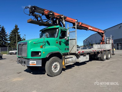 2010 Atlas 250.2 A-16 3000 kg Straight Boom on 2011 International 5600i 6x4 Autocarro con braccio sollevamento