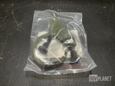 (88) Ordnance 68098169-00 Vehicular Stowage Clamps