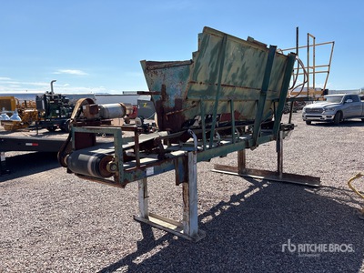38 in x 10 ft 2 in Skid Mounted Aggregate Hopper