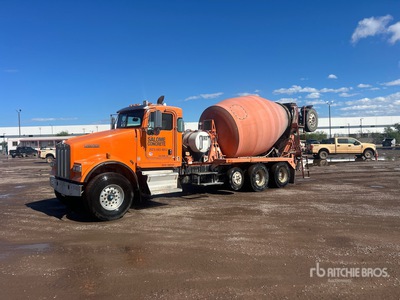 2010 Kenworth W900 10x4 Camion hormigonera