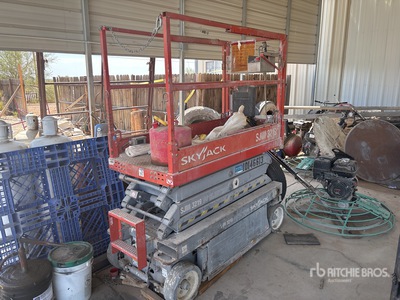 2013 Skyjack SJIII3219 Scissor Lift