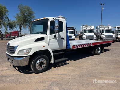 2010 Hino 238 4x2 Rollback Truck
