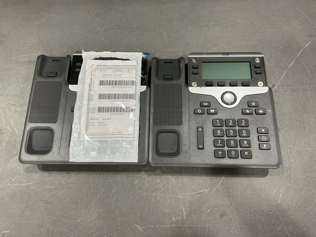 (2) Cisco CP-7841 Telephones