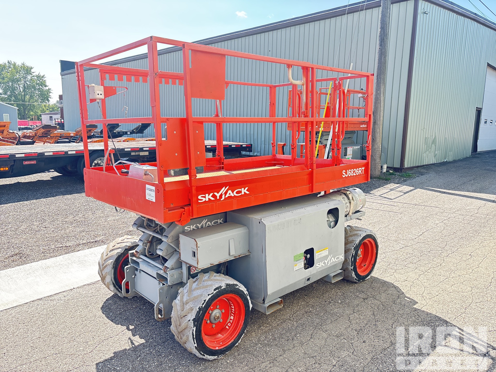 Skyjack SJ6826 RT Dual Fuel 4x4 Scissor Lift