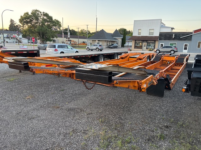 2005 Delavan Lowboy T/A Open Car Carrier Trailer