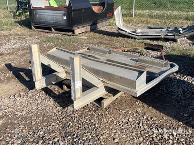 Fort Garry Storage Rack