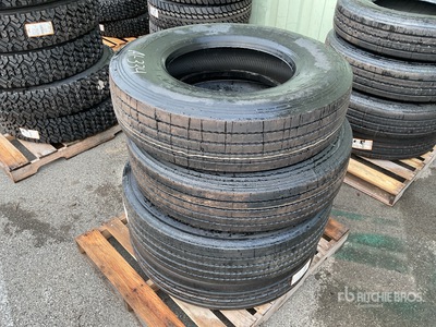 Quantity of (4) 11R22.5 Tires