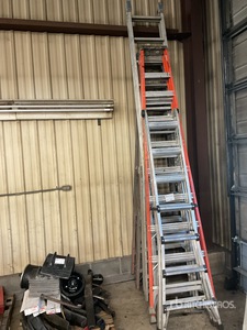 Quantity of (5) Ladders
