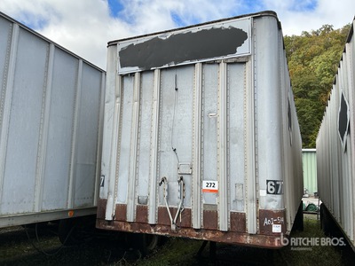 1972 Fruehauf 40 ft T/A Van Trailer (Inoperable)