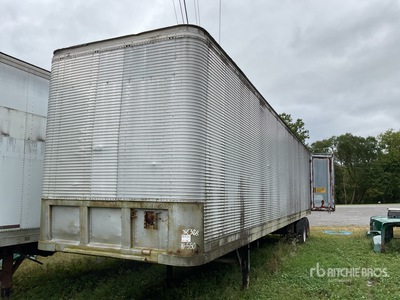 1978 Fruehauf T/A Van Trailer (Inoperable)