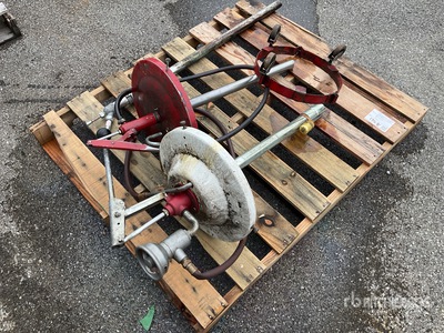 Quantity of Barrel Pumps Varios, tienda, almacen, consumidor
