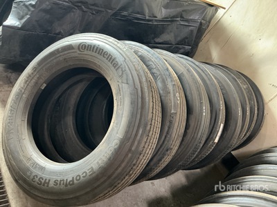 Quantity of (8) 285/75R24.5 Recapped Tires