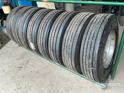 Quantity of (8) 11R22.5 Recapped Tires w/Aluminum Wheels