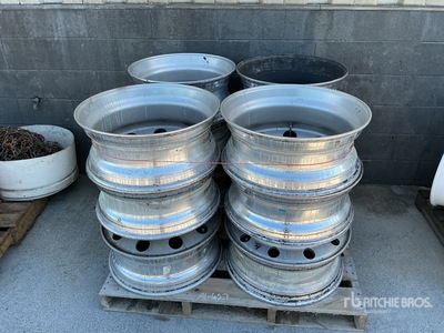 Quantity of (12) Aluminum 22.5 اطارات