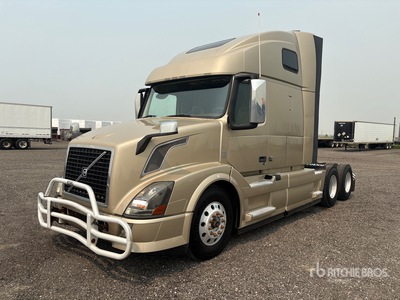 2014 Volvo VNL 6x4 Ciągnik siodłowy T/A z kabiną sypialną