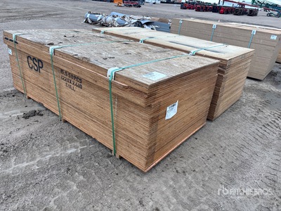 Quantity of (100) 4 ft x 8 ft 5/8" CSP/DFP No Stamp Plywood Plywood (Unused)