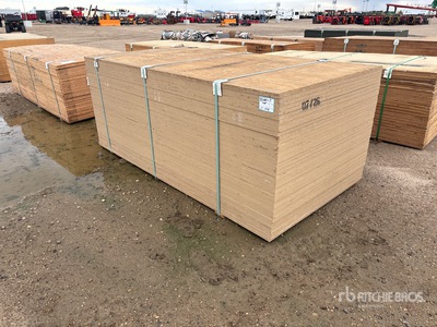 Quantity of (40) 7/8" 4x8 MDO G1S Smooth Overlay 1 Side Douglas Fir 9 Ply No Stamp Formply Plywood (Unused)