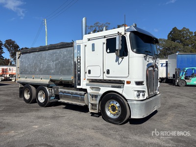 2017 Kenworth K200 6x4 T/A Camión dumper