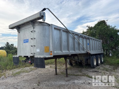 2004 Mate 30 ft Tri/A Aluminum Quarter Frame Remolque banera
