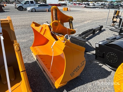 2026 LYALS ALSEAB320 71 in Hydraulic Tilting Cazo para excavadora (Unused)