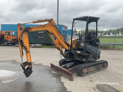 2018 Hyundai ROBEX25Z-9Ak Mini Excavadora (Inoperable)
